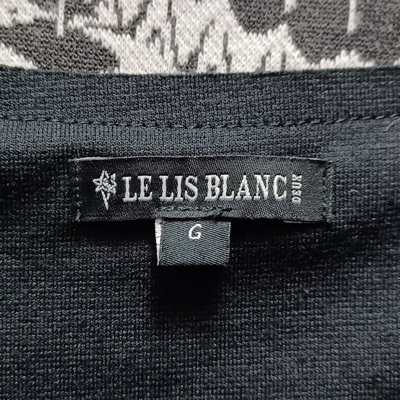 Le Lis Blanc Abstract Print Swing Dress - Picture 8 of 16